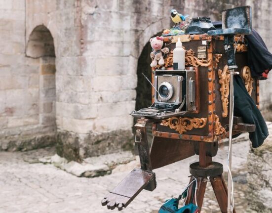 Brown Pigment in Vintage Photos